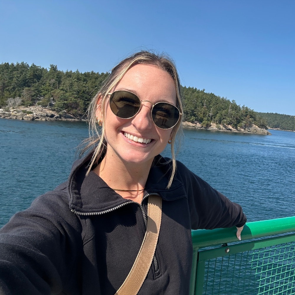 Meet your Posher, Amy